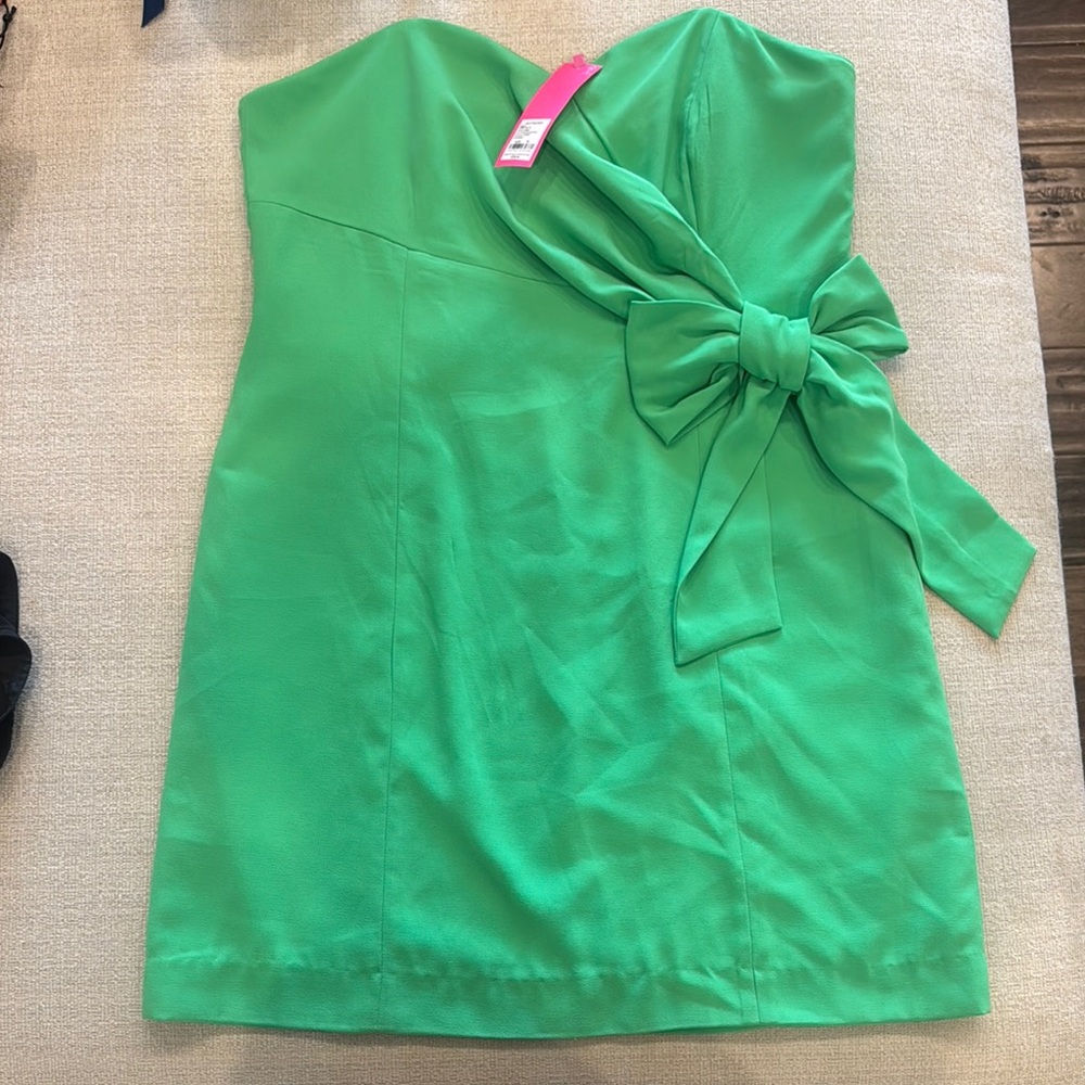Elegant Lilly Pulitzer Green Strapless Dress with Bow